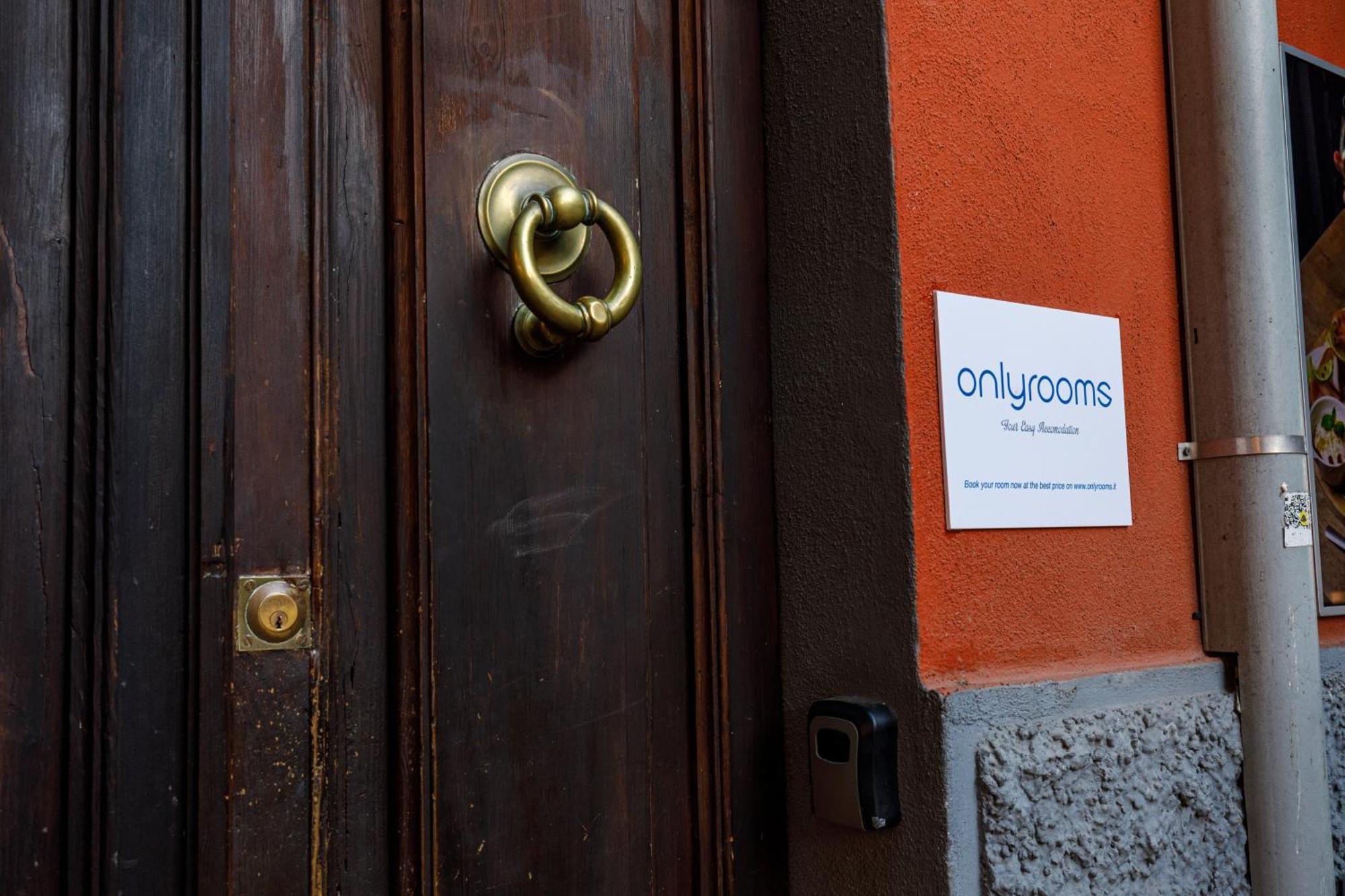 Onlyrooms III - Recommended For Under 30S Cagliari Exterior photo